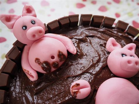 Muddy Puddle Percy Chocolate Cake From M&S Percy Pig Cake, 52% OFF