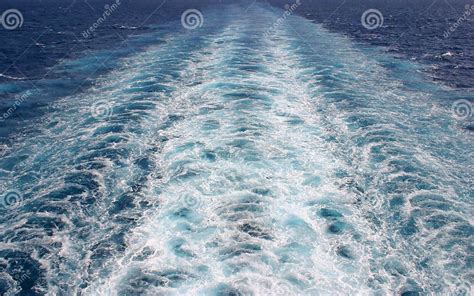 Ship s Wake stock image. Image of cruise, ripple, waves - 23528375