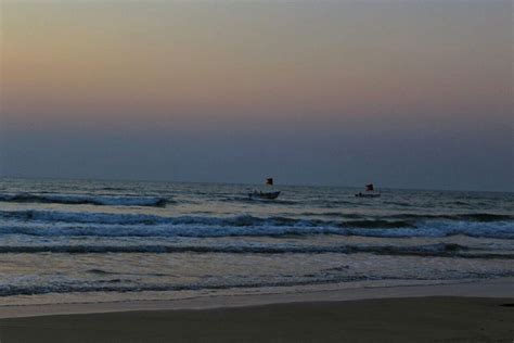 The Lure of Arabian Sea - Ganpatipule beach trip from Mumbai