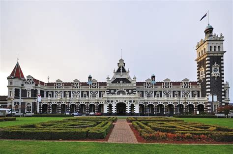 The Top 10 Dunedin Railway Station Tours & Tickets 2023 – Dunedin & The Otago Peninsula