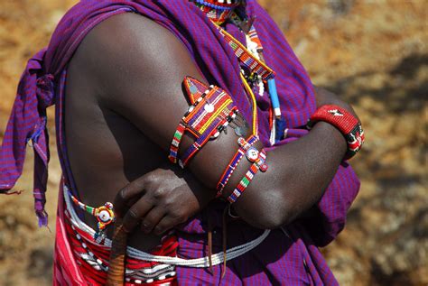 Maasai Clothing & Jewelry: What do the colors mean?