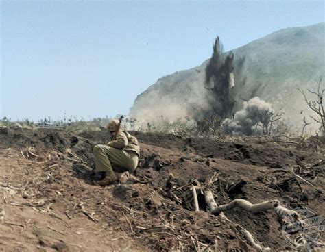 Colourised Images Of The Gruesome Battle Of Iwo Jima Show The War From The Eyes Of The Men ...