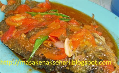 Cara Membuat Ikan Goreng Saus Tomat - Kunci Resep Masakan Enak Dan Lezat