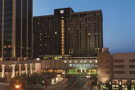 DOUBLETREE HOTEL OMAHA - DOWNTOWN / OLD MARKET - Updated 2020 Prices ...