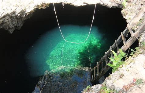 Cenote Calavera