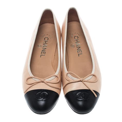 Chanel Two Tone Leather CC Cap Toe Bow Ballet Flats Size 36.5 Chanel | TLC