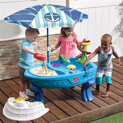 11 Best Outdoor Water Toys for Toddlers to Have Fun in the Sun!