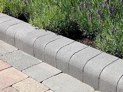 Kerbing Installation and Kerbing Styles For A Driveway Or Patio