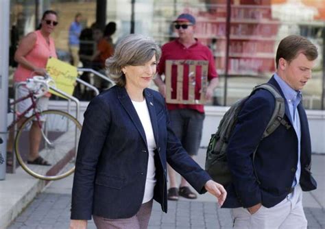 Sen. Joni Ernst calls for stricter immigration policies after border ...