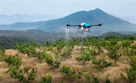 Eavision launches new intelligent agricultural spraying drone ...