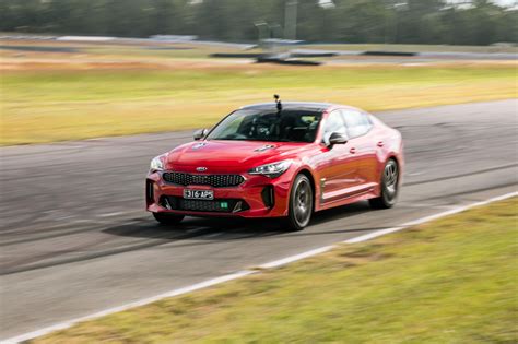 2021 Kia Stinger GT performance review | CarExpert