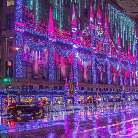 Saks Fifth Avenue Holiday Light Show in its most wonderful time in the ...