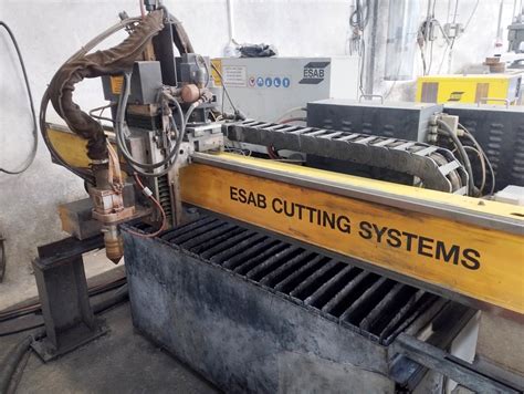 ESAB EAGLE 2000 plasma cutting machine