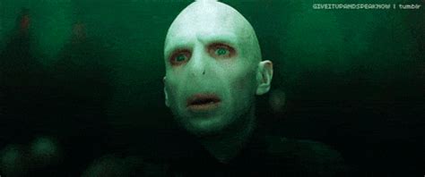 Voldemort Laughing GIFs - Find & Share on GIPHY