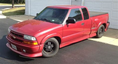 Sell used 2003 Chevrolet S10 Xtreme Extended Cab Pickup 3-Door 2.2L in ...