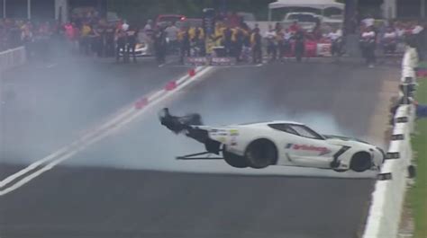 Video: C7 Corvette Dragster Crashes Hard | GM Authority