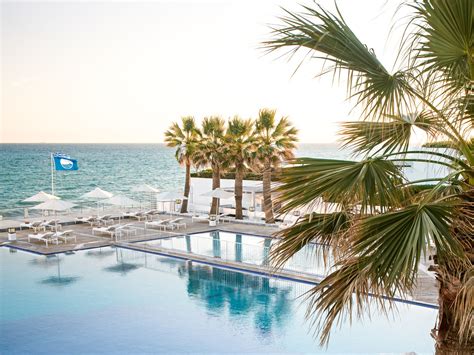 Grecotel Lux Me White Palace | Accommodation | Discover Greece