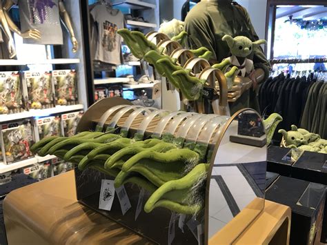 PHOTOS: Yoda Display Arrives at Disney’s Hollywood Studios Due to High Demand for Baby Yoda ...