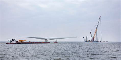 First Siemens Gamesa turbines installed at world's largest wind farm on ...