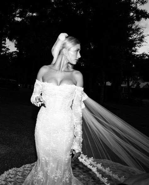 Hailey Bieber Wedding Dress Details: A Look Into The Bride's Stunning ...