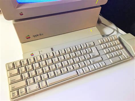 White old apple computer keyboard - inwater