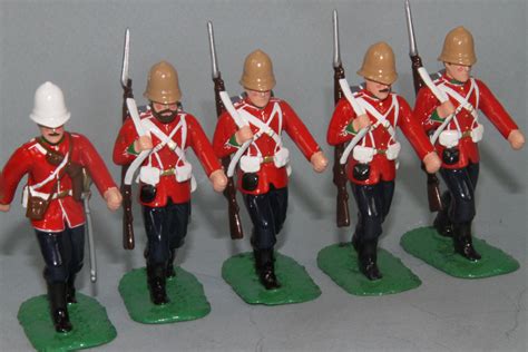 ZW26A - British 24th foot of 1879 marching. Made by Regal Toy Soldiers ...
