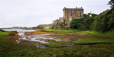 Dunvegan Castle & Gardens - 2020 All You Need to Know Before You Go (with Photos) - Dunvegan ...