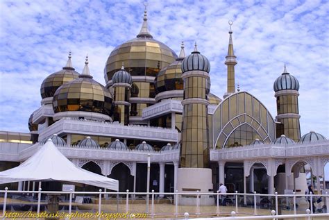 Crystal Mosque (Masjid Kristal) : Kuala Terengganu, Terengganu ...