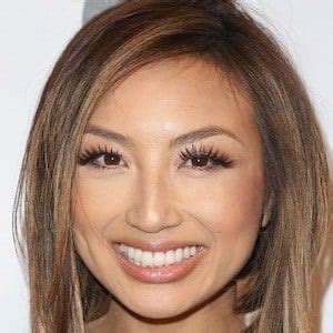 Jeannie Mai - Age, Family, Bio | Famous Birthdays