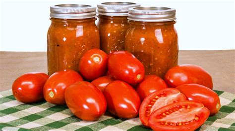 How to Can Tomato Sauce: Recipe & Canning Tips | The Old Farmer's Almanac
