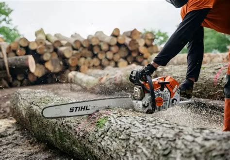 Husqvarna 572 Vs Stihl MS 500i Chainsaw - What’s the Better Option ...