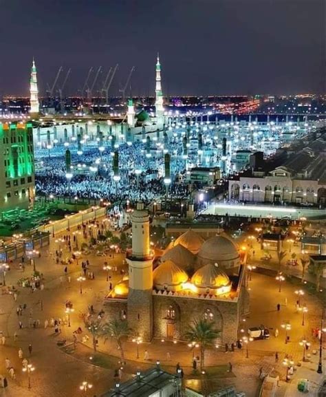 Beautiful Islam - The Night view of Madinah Al-Munawwarah 💚🕋