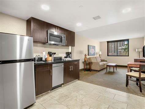 Las Vegas Hotels with Kitchen | Rooms | Carriage House Las Vegas