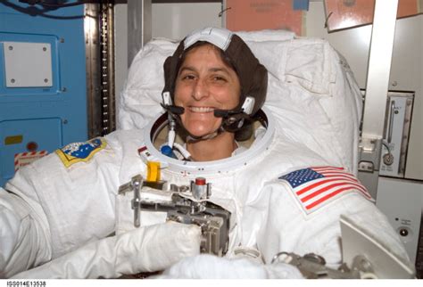 Massachusetts School to Be Named After NASA Astronaut Sunita Williams ...