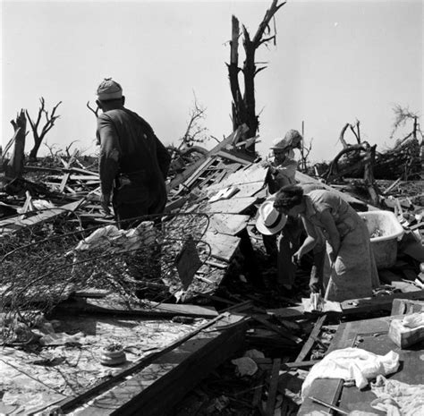 Oklahoma Tornado Flashback: Photos From the Blackwell Twister | Time.com