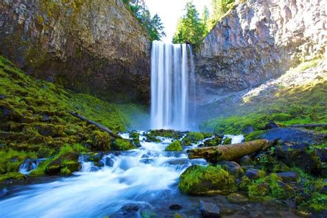 30+ Beautiful Examples of Waterfall Photography