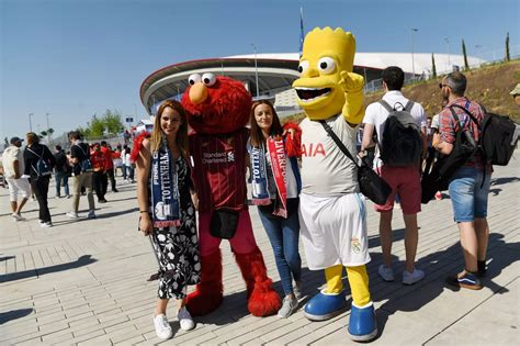 Liverpool and Spurs fans in Madrid party ahead of the Champions League final - football.london