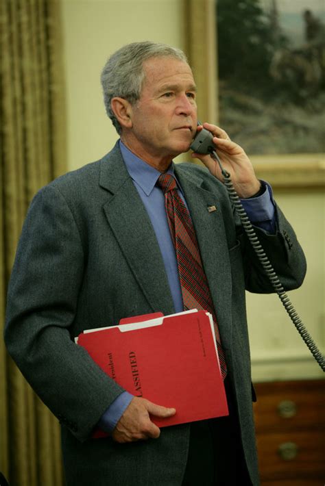 President George W. Bush calls Texas Governor Rick Perry, Saturday, Aug ...