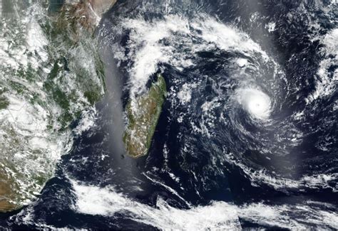 Schools shut as Cyclone Freddy approaches Zim - NewZimbabwe.com