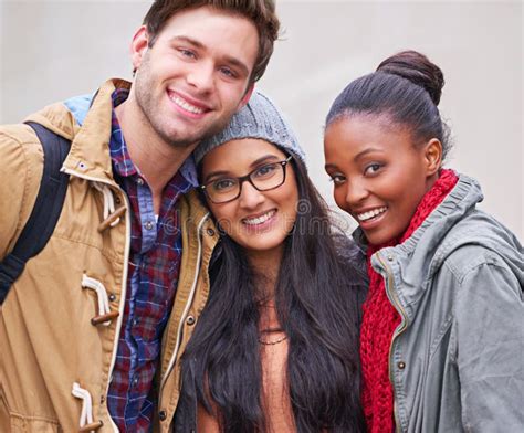 Campus Clique. Cropped Shot of a Group of College Friends on Campus ...