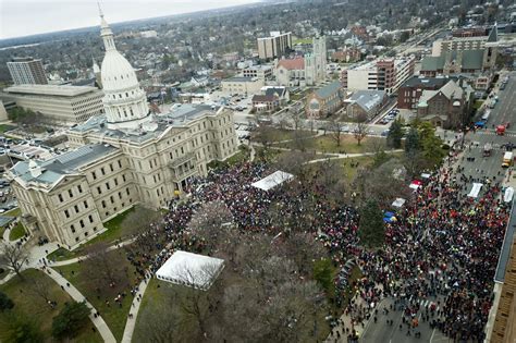 Michigan House bills would strengthen unions' political fundraising - mlive.com