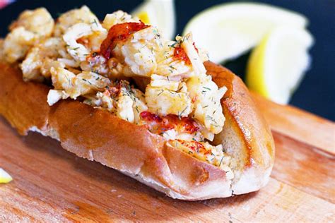 Recipe: Easy Connecticut Style Lobster Rolls — The Buppie Foodie