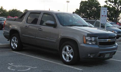 2008 Chevrolet Avalanche 2WD Crew Cab 130" LS