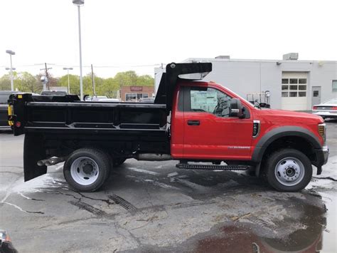 Dump Truck Rentals near Boston, MA | Rent a Ford F-550 Dump Truck