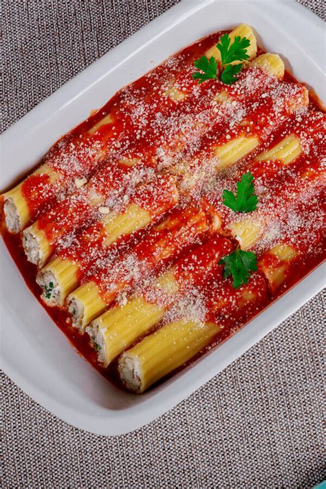 Cheese Filled Manicotti Recipe | CDKitchen.com