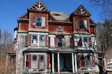 What Is THAT In The Window Of This Creepy, Abandoned Maine Home?