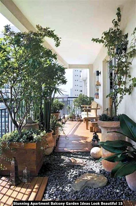 Stunning Apartment Balcony Garden Ideas Look Beautiful 15 - HMDCRTN