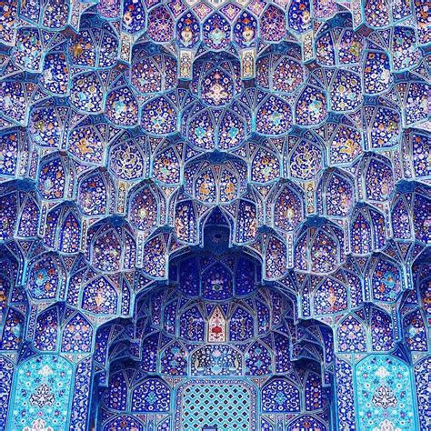 ٱلْحَمْدُ لِلَّٰهِ on Twitter | Persian architecture, Islamic art, Iran culture