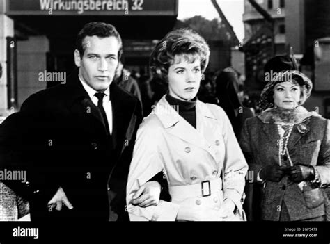 TORN CURTAIN, from left, Paul Newman, Julie Andrews, Lila Kedrova, 1966 ...