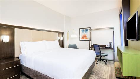 Holiday Inn Express San Francisco Union Square from $138. San Francisco ...